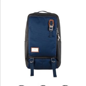 Backpack (Doughnut brand)